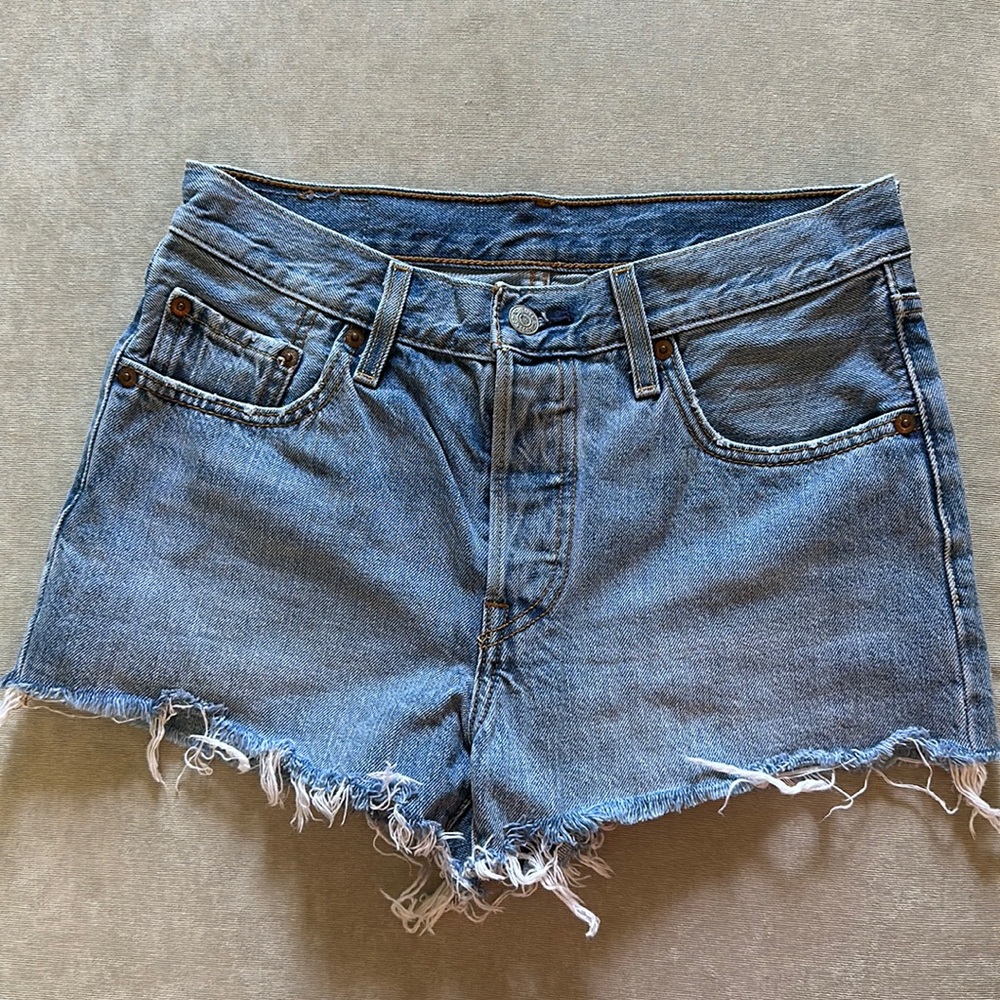 Levi’s 501 shorts